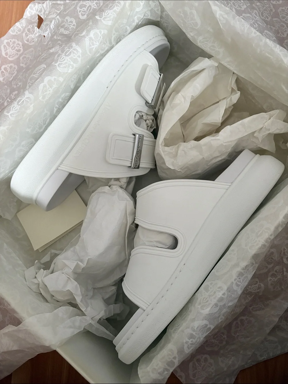 Alexander McQueen brand new